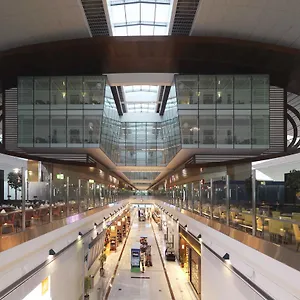 International Terminal Hotell