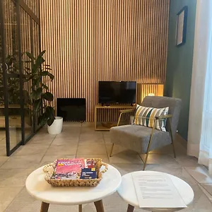 Le Loft City, Au Coeur Du Village Apartment Saint-Remy-de-Provence