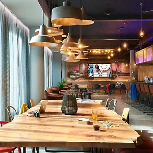 Moxy Irland